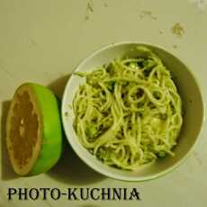 Przepis na Makaron spaghetti z brokułem