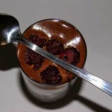 Przepis na Mus czekoladowy z malinami w 15 minut