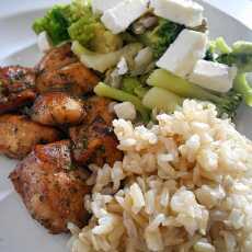 Przepis na FIT: pieczony kurczak z brokułem&kalafiorem&fetą i ryżem!