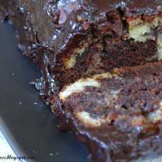 Przepis na Marmurkowe ciasto czekoladowe z masa ganache 