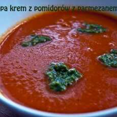 Przepis na Zupa krem z pomidorów z parmezanem i pesto