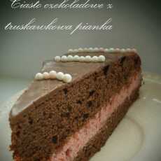 Przepis na Ciasto czekoladowe z pianką truskawkową