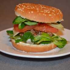 Przepis na Hamburger z mięsa wieprzowo-wołowego z dodatkiem musztardy