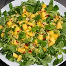 Przepis na Sałata z roszponki, mango i awokado