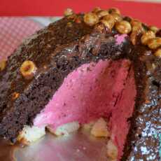 Przepis na Tort czekoladowy z musem owocowym