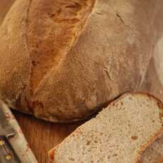 Przepis na Chleb pszenny na zakwasie z mlekiem skondensowanym