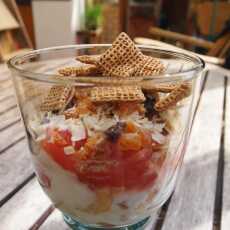 Przepis na Grejpfrut + jogurt + czysta egzotyka = szybkie śniadanie