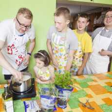 Przepis na Kamila Sakałusa łosoś grillowany w sosie mango