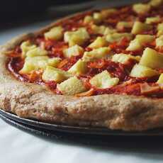Przepis na Pizza hawajska na pełnoziarnistym spodzie