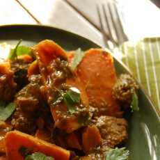 Przepis na Tajine de boeuf aux patates douces - wołowina i bataty