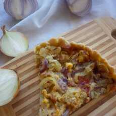 Przepis na Tarta z cebulą i serem dłguodojrzewającym