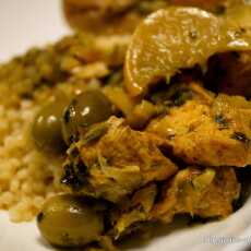 Przepis na MAROKO: Tagine z kurczaka z oliwkami i kiszonymi cytrynami