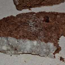 Przepis na Chleb czekoladowy z żurawiną