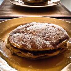 Przepis na Pancakes z syropem klonowym