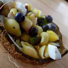 Przepis na Kokosowo- makaronowa sałatka owocowa 