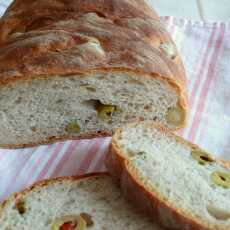 Przepis na Chleb z oliwkami na zakwasie