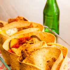 Przepis na Tortille z rybą i sałatką z mango i sosem szczypiorkowym