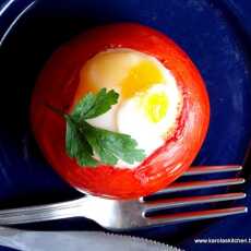 Przepis na Pieczone jajka w pomidorach / Eggs baked inside tomatoes