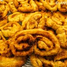 Przepis na Kruche cynamonki (na szybko) - Shortcrust cinnamon rolls - Biscotti alla cannella