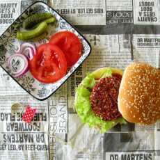 Przepis na Burgery z kaszy jaglanej i buraczków