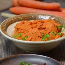 Przepis na Pasta kanapkowa marchewkowo - pomidorowa