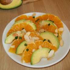 Przepis na Sałatka z awokado i pomarańczy
