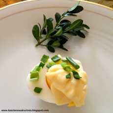 Przepis na Jajka na twardo (3) z majonezem i szczypiorkiem