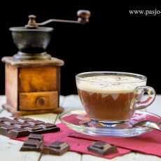 Przepis na Kawa z koglem-moglem