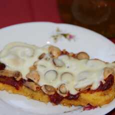 Przepis na Amarantusowa polenta zapiekana z pieczarkami i mozzarellą