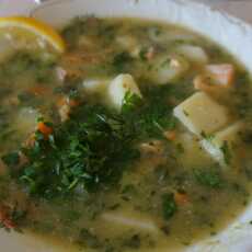 Przepis na Orientalno warzywna zupa z porów z łososiem