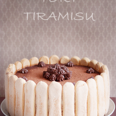 Przepis na Tort tiramisu z wiśniami