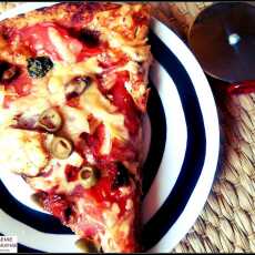 Przepis na Domowa pizza orkiszowa
