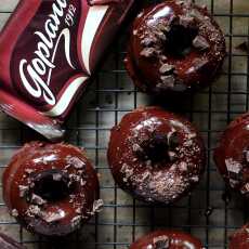 Przepis na Potrójnie czekoladowe donuty