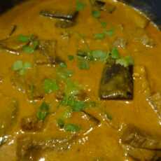 Przepis na Curry with Eggplant with Cardamom and Coconut Milk 