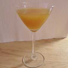 Przepis na Queens - perfekcyjne martini z sokiem ananasowym