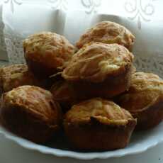Przepis na Muffinki z żółtym serem i przyprawami