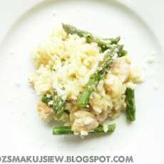 Przepis na Szparagowe risotto z kurczakiem i cheddarem