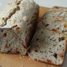 Przepis na Chleb na zakwasie z rozmarynem i jagodami goji