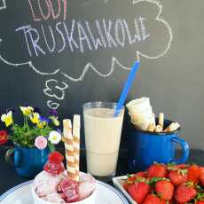 Przepis na Naturalne lody truskawkowe