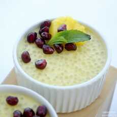 Przepis na Wegański pudding z tapioki, mleka kokosowego i mango