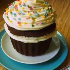Przepis na Muffinka gigantka (Giant Cupcake) z niespodzianką
