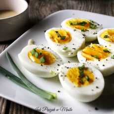 Przepis na Jajka w sosie musztardowym - Wielkanoc