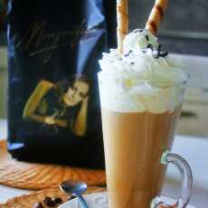 Przepis na Kawa z bitą śmietaną i płatkami czekolady CAFE LIEGEOIS 