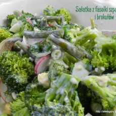 Przepis na Sałatka z fasolki szparagowej i brokułów