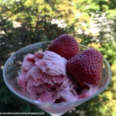 Przepis na Lody truskawkowe