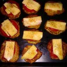 Przepis na Pyszne placki ziemniaczane z serem i pomidorem
