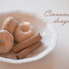 Przepis na BAKING :: Cinnamon doughnuts