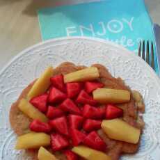 Przepis na Omlet z truskawkami i brzoskwinią / omelette with strawberries and peach