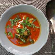Przepis na Zupa ze świeżych pomidorów i cukinii