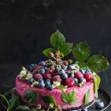 Przepis na Jogurtowy sernik z owocami 'Pijany Pink'